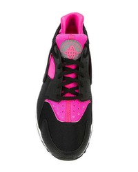 Женские разноцветные кроссовки от Nike