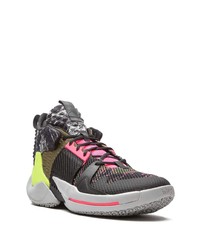 Мужские разноцветные кроссовки от Jordan