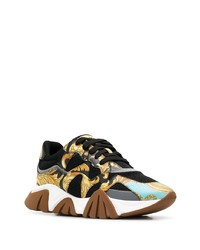 Мужские разноцветные кроссовки от Versace