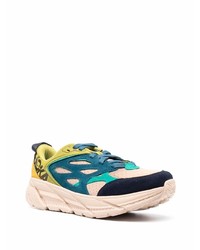 Мужские разноцветные кроссовки от Hoka One One