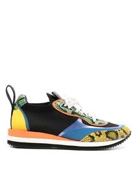Мужские разноцветные кроссовки от Moschino