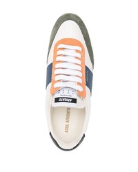 Мужские разноцветные кроссовки от Axel Arigato
