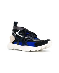 Мужские разноцветные кроссовки от Valentino