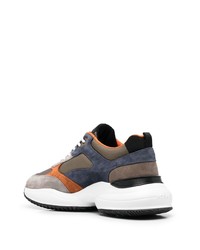 Мужские разноцветные кроссовки от Hogan