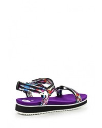 Разноцветные сандалии на плоской подошве от Gioseppo