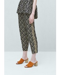 Разноцветные узкие брюки от Mango