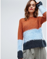 Разноцветный пушистый свитер с круглым вырезом