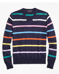 Разноцветный свитер с v-образным вырезом в горизонтальную полоску