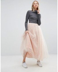 Розовая длинная юбка из фатина от Glamorous