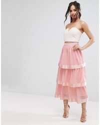 Розовая длинная юбка от PrettyLittleThing