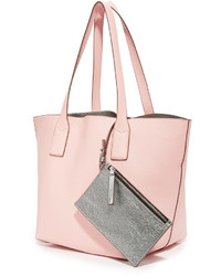 Розовая кожаная большая сумка от Marc Jacobs