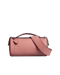 Розовая кожаная поясная сумка от Burberry