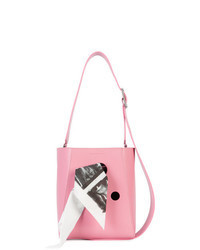Розовая кожаная сумка-мешок с принтом
