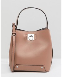 Розовая кожаная сумка-мешок от Fiorelli