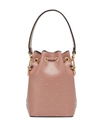 Розовая кожаная сумка-мешок от Fendi
