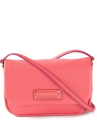 Розовая кожаная сумка через плечо от Marc by Marc Jacobs
