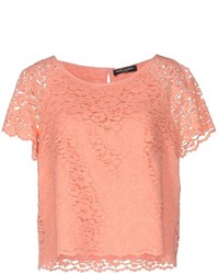 Розовая кружевная блуза с коротким рукавом