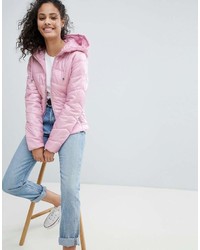 Женская розовая куртка-пуховик от Bershka