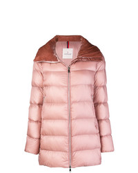 Женская розовая куртка-пуховик от Moncler