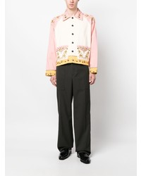 Мужская розовая куртка-рубашка с украшением от Bode