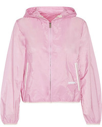 Женская розовая куртка от Prada
