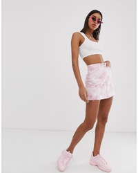 Розовая мини-юбка с принтом тай-дай от Bershka