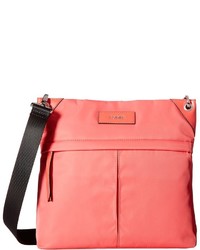 Розовая нейлоновая сумка через плечо