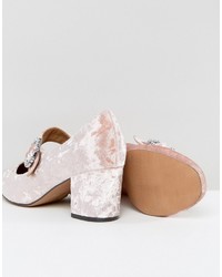 Розовая обувь от Asos