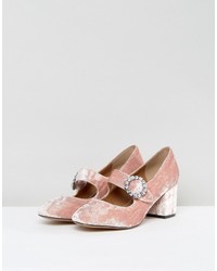 Розовая обувь от Asos