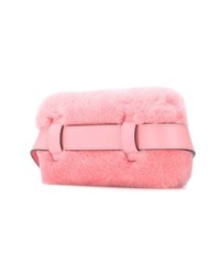 Розовая поясная сумка от Fendi