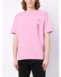 Мужская розовая футболка с круглым вырезом с вышивкой от AAPE BY A BATHING APE