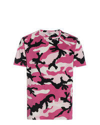 Розовая футболка с круглым вырезом с камуфляжным принтом