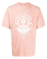 Мужская розовая футболка с круглым вырезом с принтом от Daily Paper