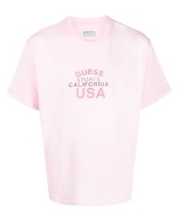 Мужская розовая футболка с круглым вырезом с принтом от GUESS USA
