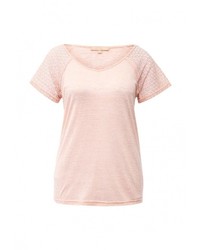 Женская розовая футболка от By Swan