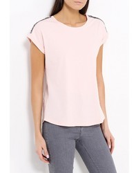 Женская розовая футболка от Chic Chic