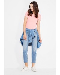 Женская розовая футболка от Incity