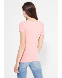 Женская розовая футболка от Incity