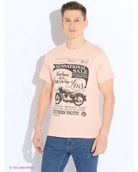 Мужская розовая футболка от Sela