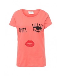 Женская розовая футболка от Vero Moda