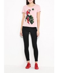 Женская розовая футболка от Zeza