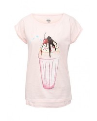 Женская розовая футболка от Спартак