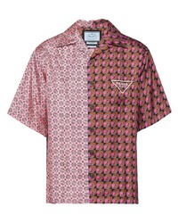 Мужская розовая шелковая рубашка с коротким рукавом с принтом от Prada