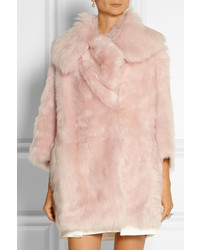 Розовая шуба от Miu Miu