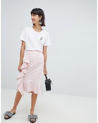 Розовая юбка-карандаш в вертикальную полоску