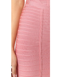 Розовая юбка-карандаш от Herve Leger