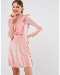 Розовое бархатное платье от Asos