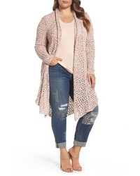 Розовое вязаное пальто