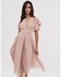 Розовое кружевное платье-миди от ASOS DESIGN