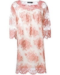 Розовое кружевное платье прямого кроя от Twin-Set